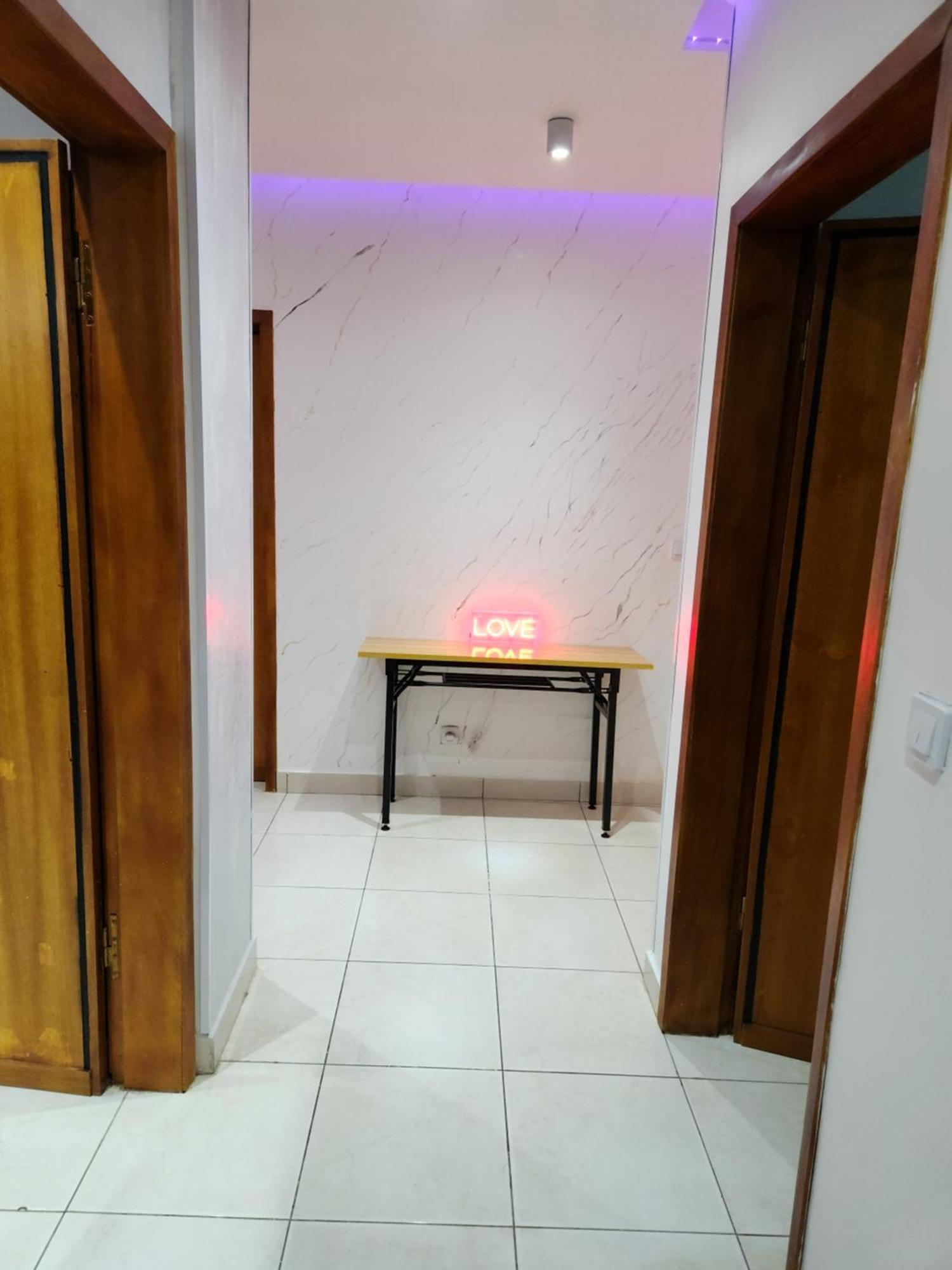 Appartement Meuble 1Ch 2E Ch Dispo Avec Un Supplement E1D à Douala Extérieur photo